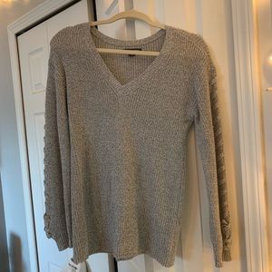 American Eagles V-neck Sweater